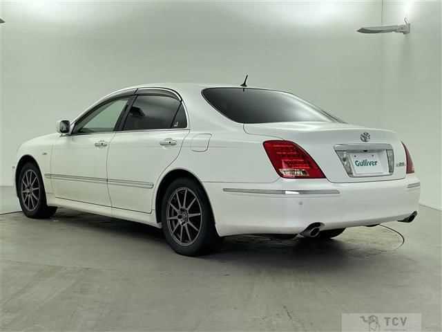 2006 Toyota Crown Majesta