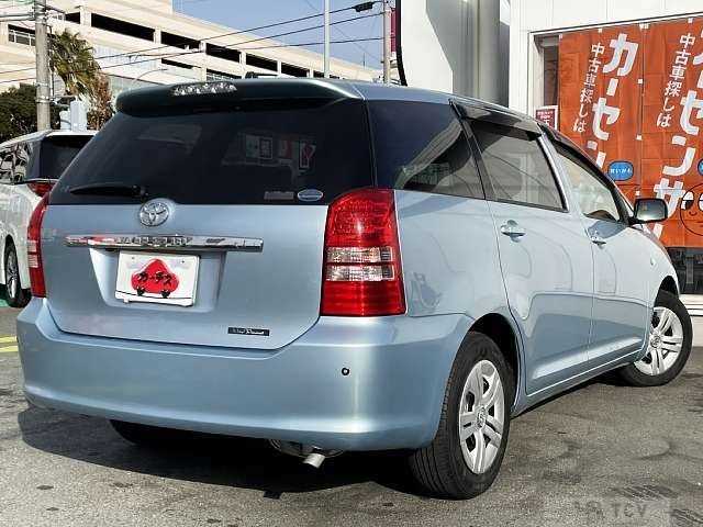 2003 Toyota Wish