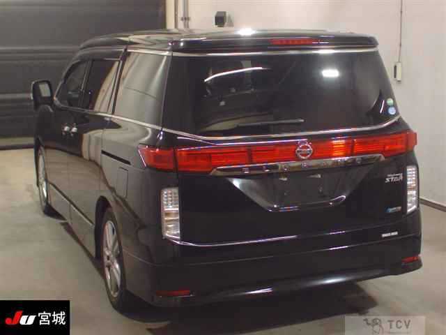 2012 Nissan Elgrand