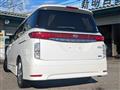 2011 Nissan Elgrand