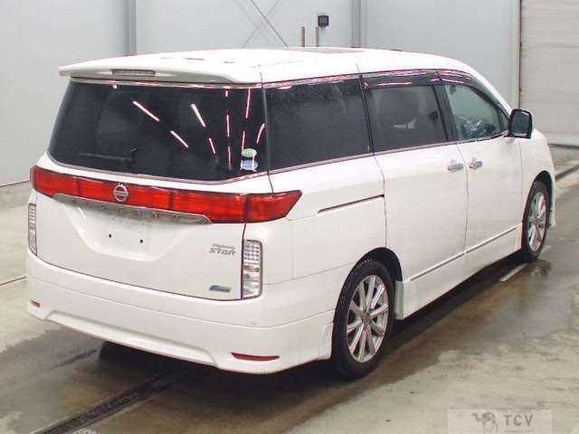 2011 Nissan Elgrand