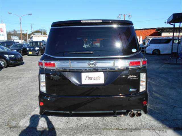 2011 Nissan Elgrand