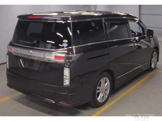 2011 Nissan Elgrand