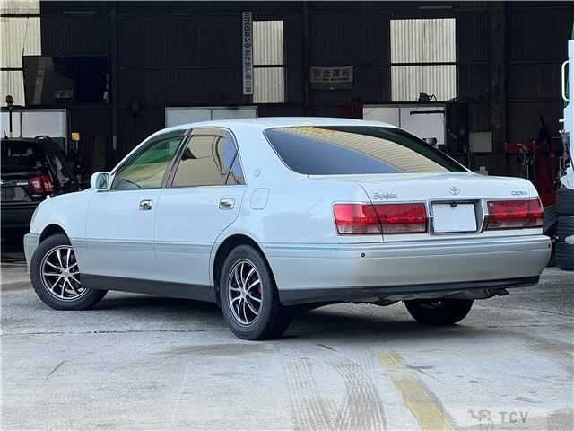 2001 Toyota Crown