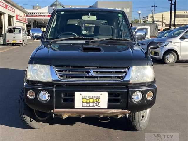 2005 Mitsubishi Pajero Mini