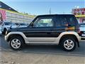 2005 Mitsubishi Pajero Mini