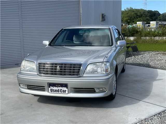 2001 Toyota Crown Royal Series