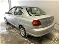 2004 Toyota Platz