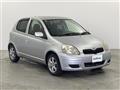 2005 Toyota Vitz