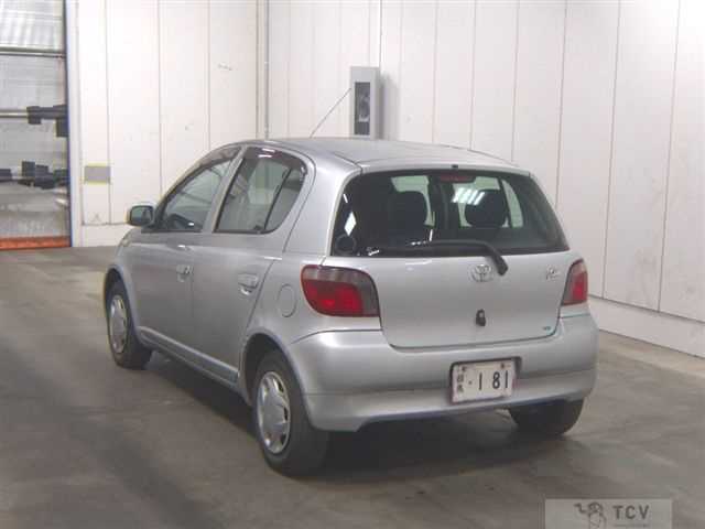 2001 Toyota Vitz