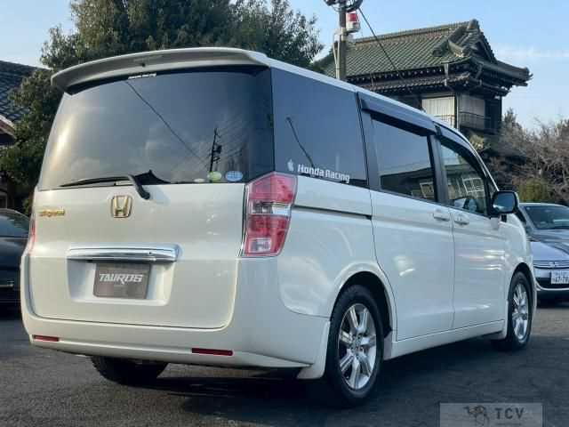 2009 Honda Step WGN