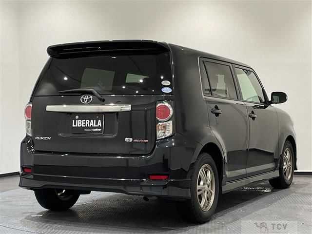 2011 Toyota Corolla Rumion