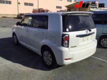 2010 Toyota Corolla Rumion