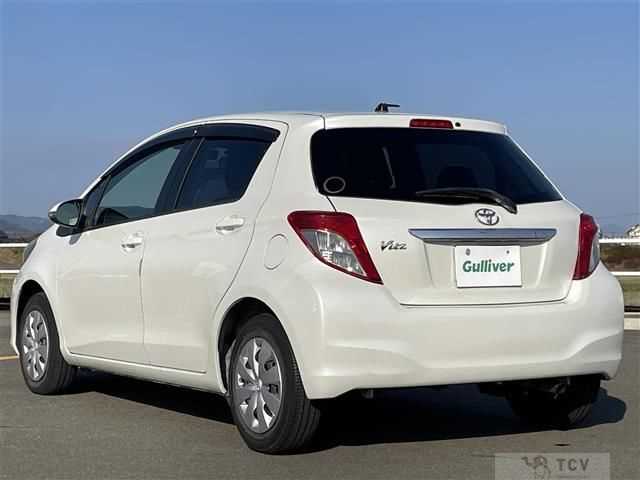 2013 Toyota Vitz