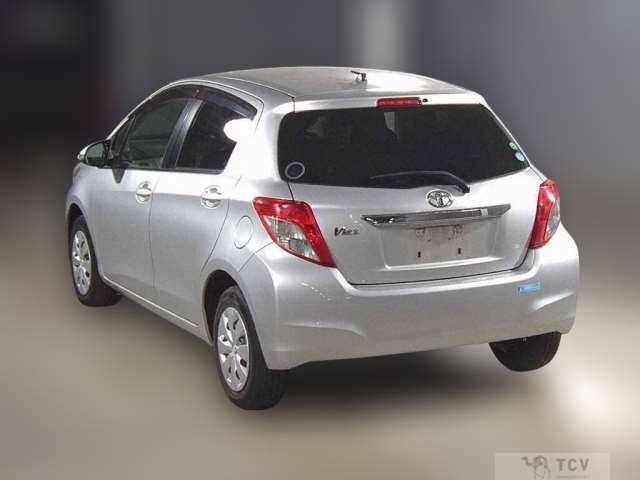 2013 Toyota Vitz