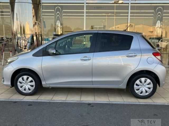 2011 Toyota Vitz