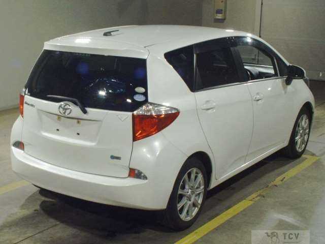 2012 Toyota Ractis