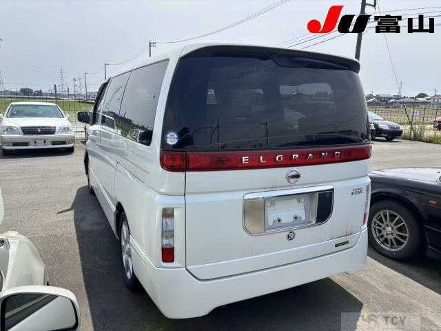 2003 Nissan Elgrand