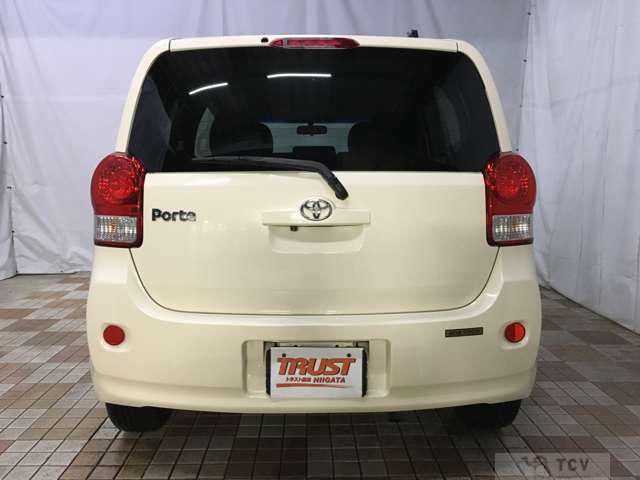 2013 Toyota Porte