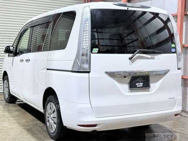 2014 Nissan Serena