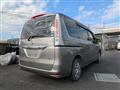 2012 Nissan Serena