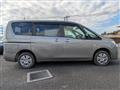 2012 Nissan Serena