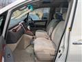 2004 Toyota Alphard