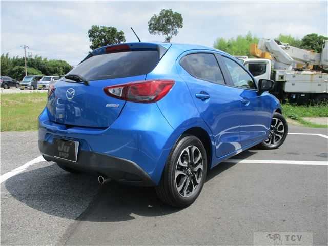 2014 Mazda Demio