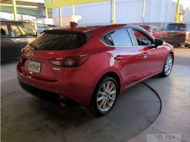 2014 Mazda Axela Sport
