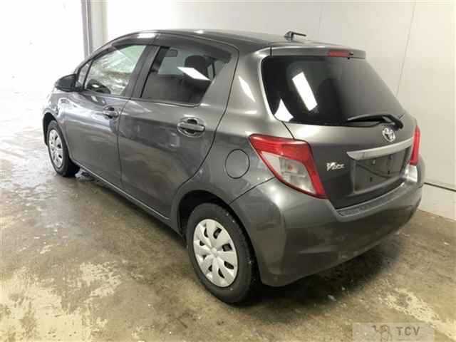 2014 Toyota Vitz