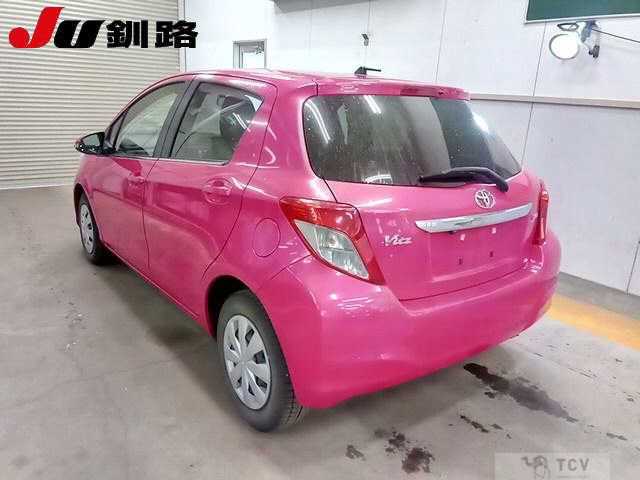 2013 Toyota Vitz