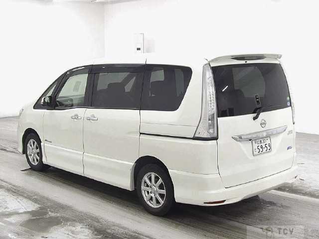 2012 Nissan Serena