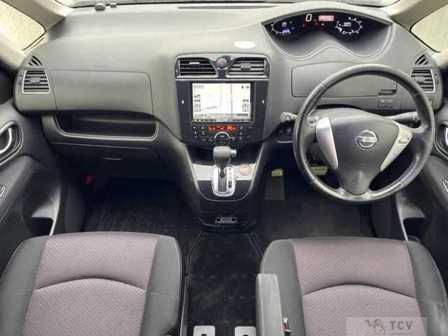 2012 Nissan Serena