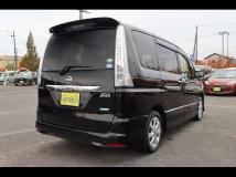 2012 Nissan Serena