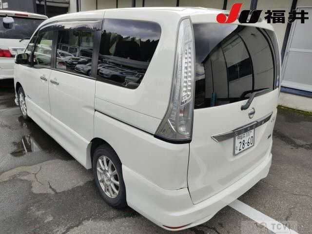 2013 Nissan Serena