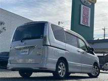 2013 Nissan Serena