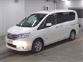 2013 Nissan Serena