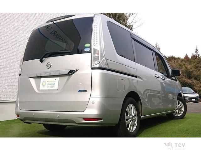 2014 Nissan Serena