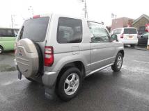 2004 Mitsubishi Pajero Mini