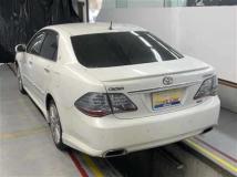 2008 Toyota Crown Hybrid