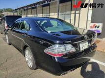 2008 Toyota Crown Hybrid