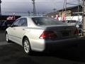 2004 Toyota Crown