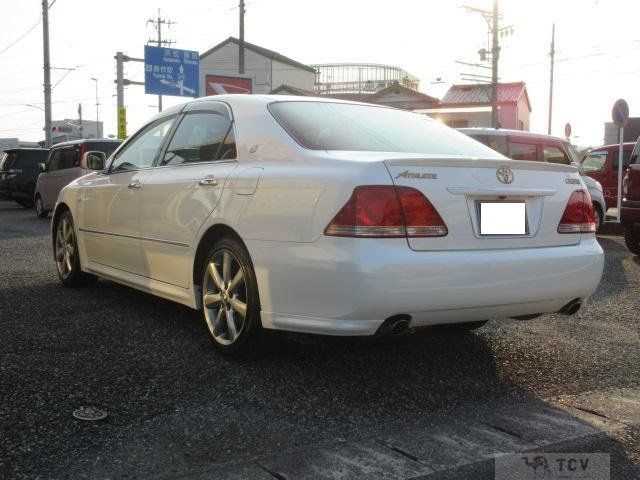 2005 Toyota Crown