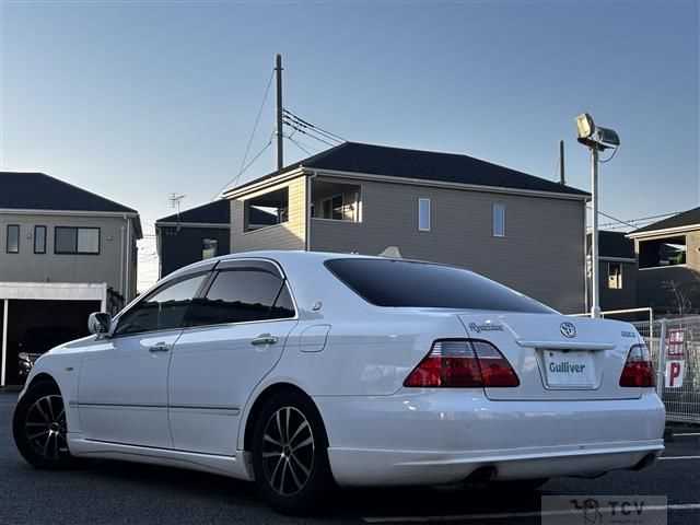 2005 Toyota Crown Royal Series