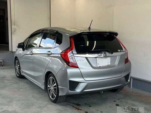 2014 Honda Fit Hybrid