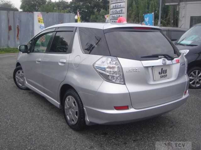 2012 Honda Fit shuttle