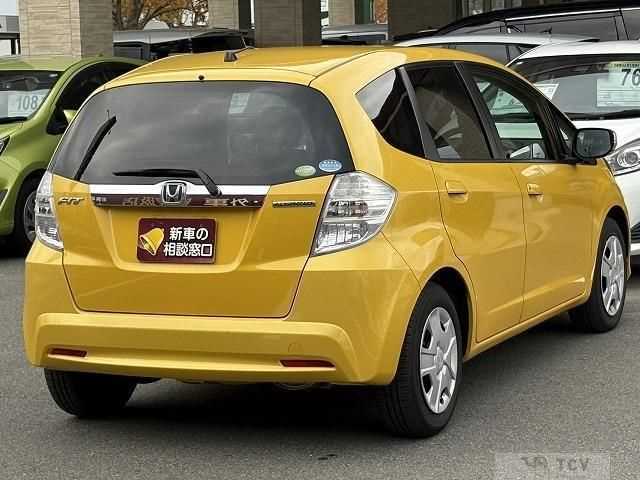 2011 Honda Fit Hybrid