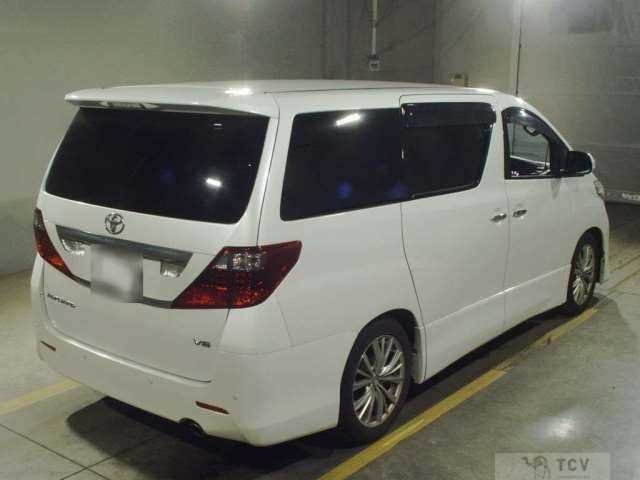 2011 Toyota Alphard