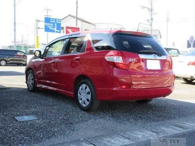 2011 Honda Fit shuttle