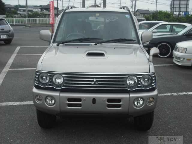 2001 Mitsubishi Pajero Mini